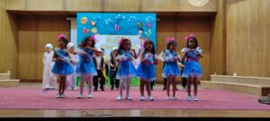 بفقرات فؤاد المهندس وشويكار.. شبان بنها تحتفل بأعياد الطفولة