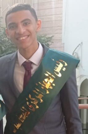 الطالب محمد صبح  يتألق علي مسرح الشبان