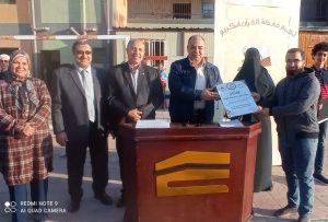 الشبان تكرم الفائزين في مسابقة حفظ القرآن كاملا