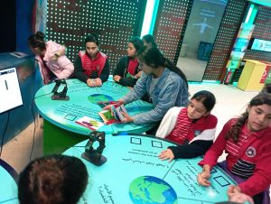 السفر بالصاروخ للمريخ.. تجرية ممتعة لطلاب شبان بنها 