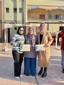 "شكرا من القلب"  الشبان تكرم أبنائها ومعلميها