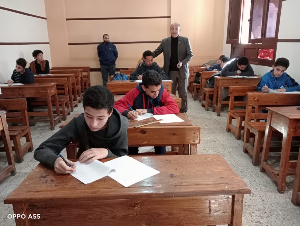 شبان بنها تعقدمحاكاة لاختبارات الشهادة الاعدادية
