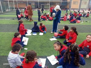 "افرح وعيش انت غالي علينا".. رسالة شبان بنها لطلابها