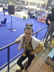 لارا أحمد بنت الشبان تحصد الميدالية الذهبية للجمباز الفنى