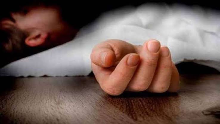 ضربه حتى الموت .. أب يقتل طفله بسبب ضياع المفتاح بالقليوبية ضربه حتى الموت .. أب يقتل طفله بسبب ضياع المفتاح بالقليوبية