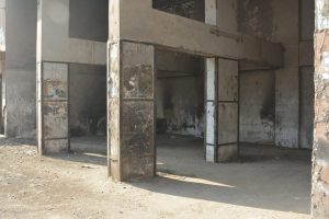 محافظ القليوبية يتفقد دار الضيافة بحي غرب شبرا الخيمة ويوجه بإستغلال الجراج لإنشاء مكتب بريد