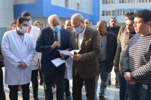 محافظ القليوبية يتفقد مستشفى القناطر المركزي وأعمال رصف طريق نوى شبين