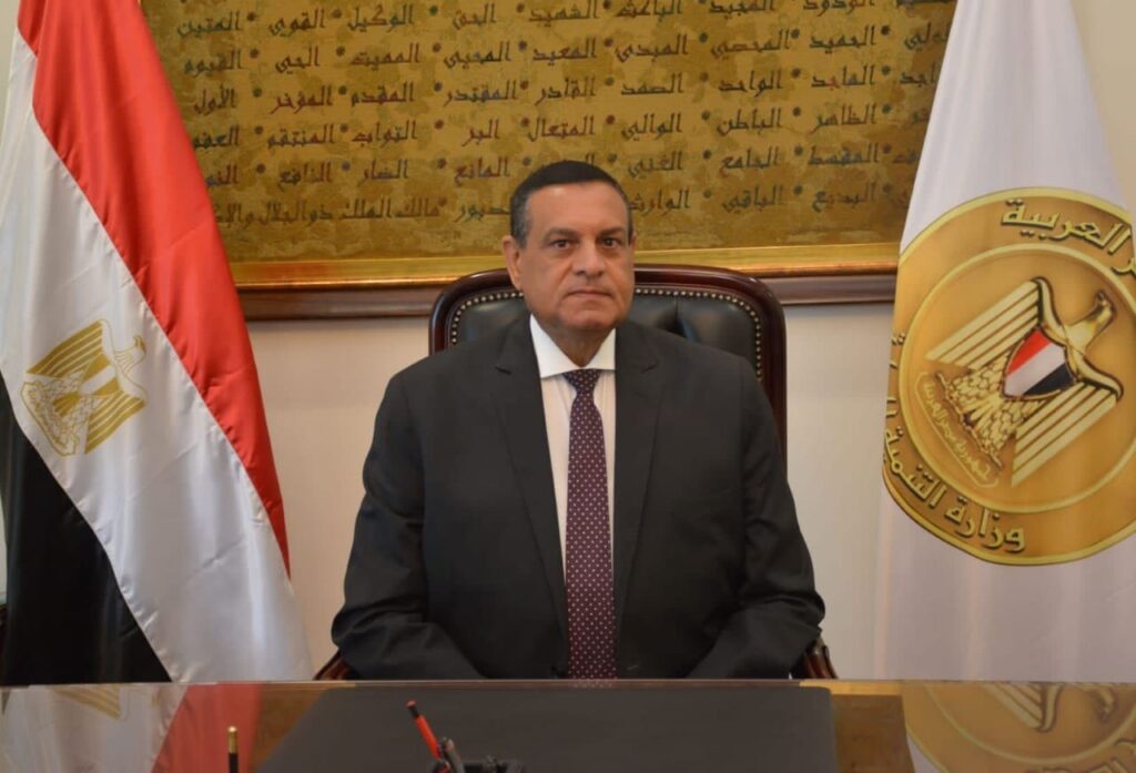 التقييم والأداء تحسم حركة المحليات .. 9 قيادات محلية بينها قيادة كبرى بالقليوبية التقييم والأداء تحسم حركة المحليات .. 9 قيادات محلية بينها قيادة كبرى بالقليوبية