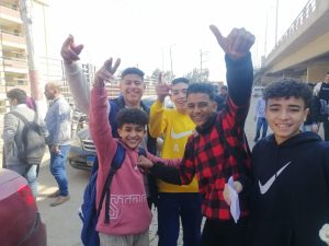 فرحة بين الطلاب بسبب سهولة امتحان اللغة العربية بالقليوبية