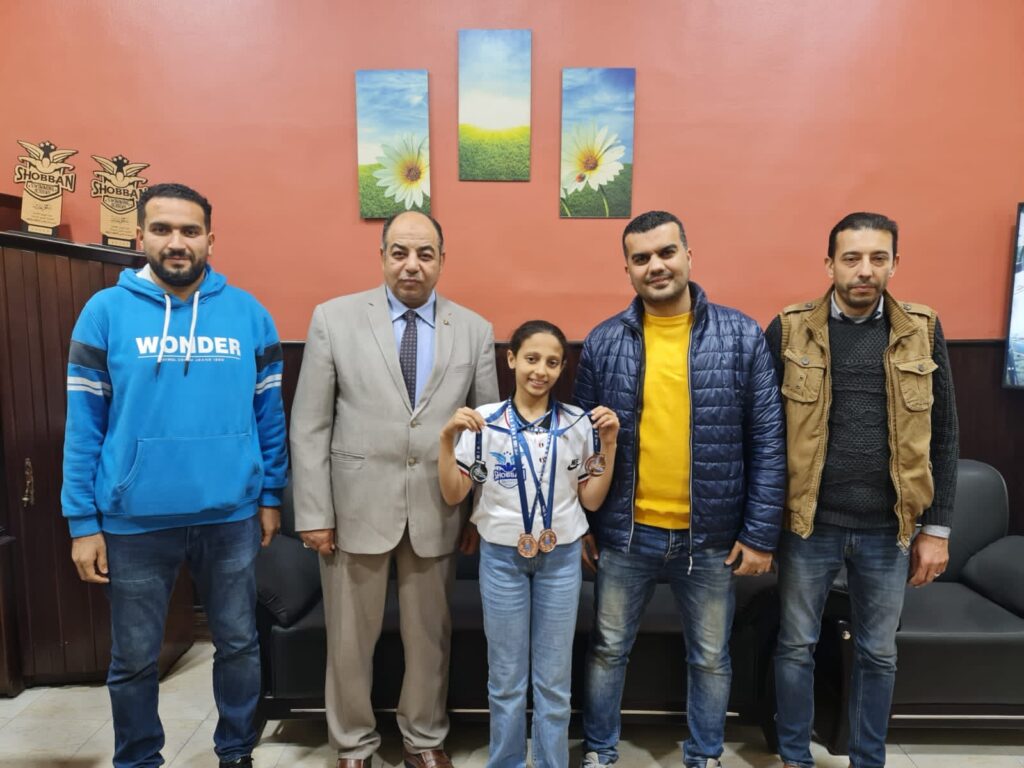 نورين الشعراوي.. تحصد ٤ ميداليات في مهرجان القاهرة للسباحة نورين الشعراوي.. تحصد ٤ ميداليات في مهرجان القاهرة للسباحة