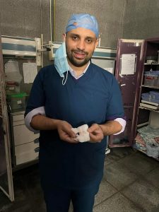 قطعة قلم جاف محشورة في القصبة الهوائية.. إنقاذ طفل بمستشفى بنها الجامعي