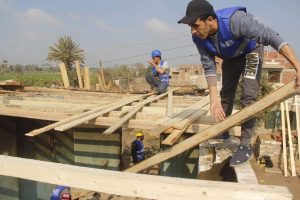 التحالف الوطني يغيير وجه الحياة بعزبة البنك في القليوبية اسقف منازل وبطاطين ووجبات