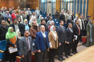 محافظ القليوبية يترأس ورشة عمل للتعريف بقانون تراخيص المحال العامة