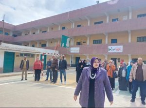 صور - تعليم القليوبية تجري تجربة إخلاء لبعض المدارس ببنها