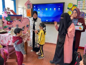 ادارة بنها فى زيارة لمجمع مدارس الشبان