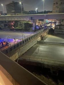 سقوط كوبري مشاة الثلاجة على الطريق الزراعي بشبرا الخيمة ومحافظ القليوبية يتوجه لموقع الحادث