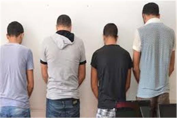 ضبط تشكيل عصابي للاتجار بالمواد المخدرة داخل الأراضي الزراعية ببنها ضبط تشكيل عصابي للاتجار بالمواد المخدرة داخل الأراضي الزراعية ببنها