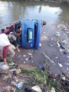 مصرع 5 أشخاص وإصابة 3 من أسرة واحدة بانقلاب سيارة بالدقهلية