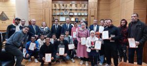 مجلس جامعة بنها يكرم الطلاب المتميزين في الأنشطة الطلابية بالجامعة