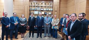 مجلس جامعة بنها يكرم الطلاب المتميزين في الأنشطة الطلابية بالجامعة