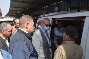 بعد تحريك أسعار البنزين .. محافظ القليوبية يتابع انتظام الحركة بالمواقف 