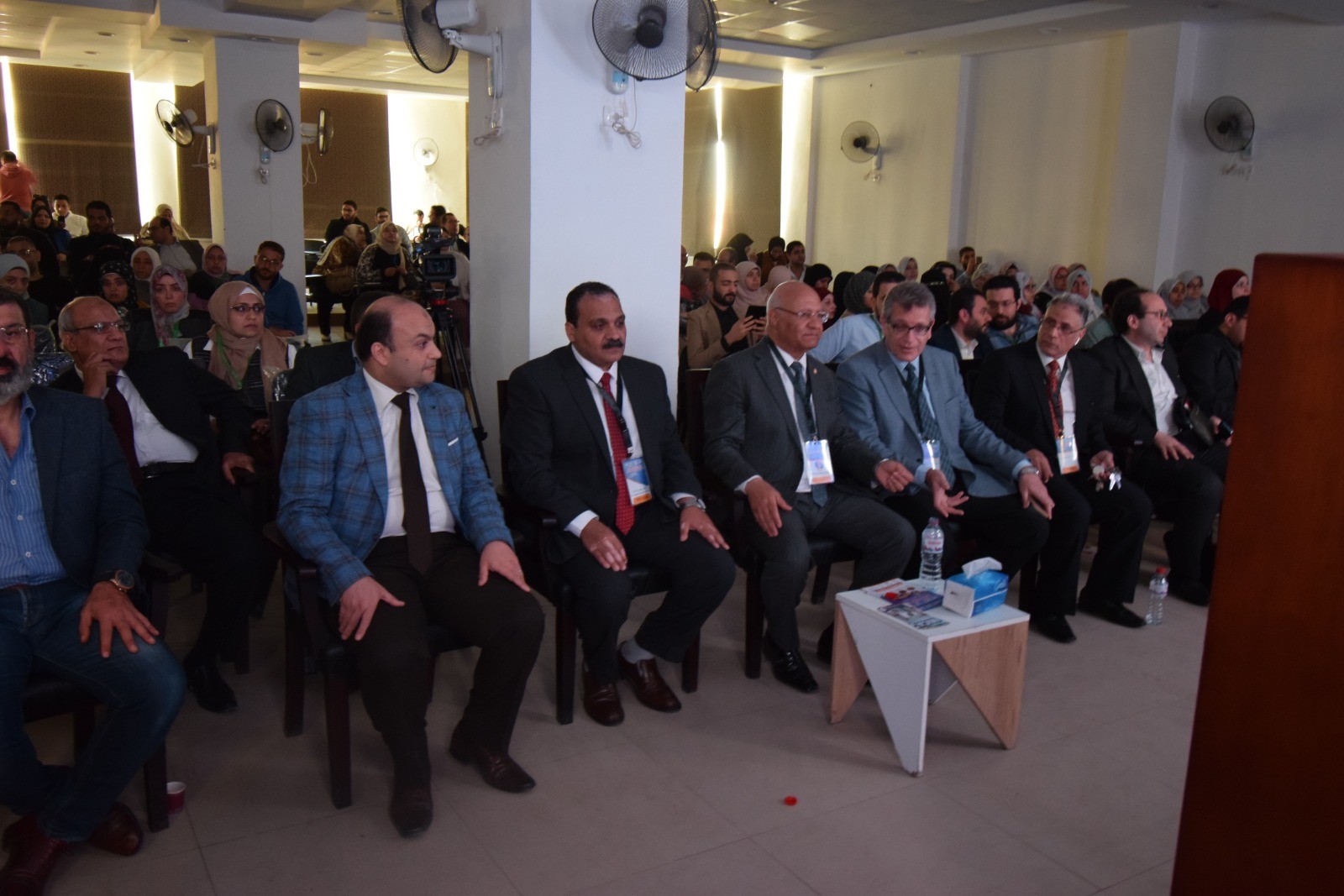 رئيس جامعة بنها يشهد ورشة عمل عن المناظير الجراحية النسائية رئيس جامعة بنها يشهد ورشة عمل عن المناظير الجراحية النسائية