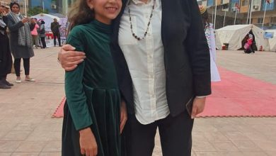 جنه الشبان تبهر الجميع بلغة الاشارة جنه الشبان تبهر الجميع بلغة الاشارة