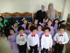 بأداء متميز .. "خديجة" تبدع في كورال "أمي هي الدنيا"