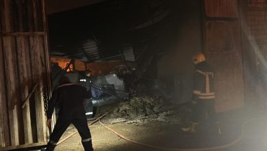 السيطرة على حريق مصنع الفوم بأبو زعبل - صور