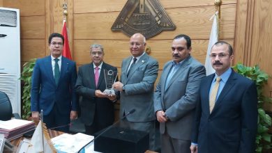 مجلس جامعة بنها يكرم شركاء النجاح لدورهم في دعم المستشفيات الجامعية