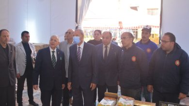 محافظ القليوبية يتفقد معرض جهاز مشروعات الخدمة الوطنية بمدرسة الشبان العالمية ببنها محافظ القليوبية يتفقد معرض جهاز مشروعات الخدمة الوطنية بمدرسة الشبان العالمية ببنها