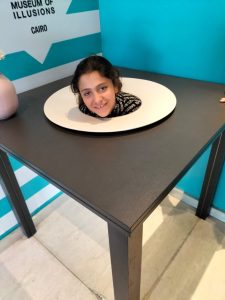 طلاب الدمج بشبان بنها في رحلة ترفيهية لمتحف الأوهام