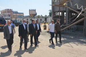 محافظ القليوبية يتفقد أعمال إنشاء مبنى الإدارة الزراعية وموقف السيارات بكفر شكر