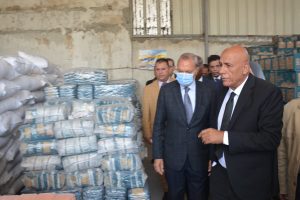 محافظ القليوبية يفتتح معرض «أهلاً رمضان» بقرية ميت عاصم ببنها