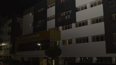 صور.. محافظ القليوبية يتأكد من ترشيد استهلاك الكهرباء في المباني الحكومية صور.. محافظ القليوبية يتأكد من ترشيد استهلاك الكهرباء في المباني الحكومية