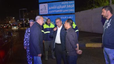 محافظ القليوبية يُتابع جهود عمليات رفع تراكمات مياه الأمطار بمدينة بنها - صور