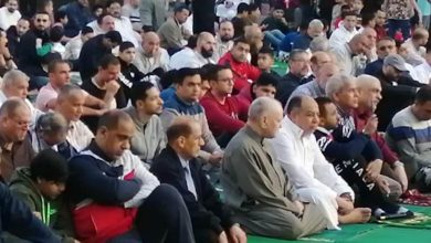 رئيس هيئة شبان بنها يؤدي صلاة العيد وسط جموع المواطنيين رئيس هيئة شبان بنها يؤدي صلاة العيد وسط جموع المواطنيين