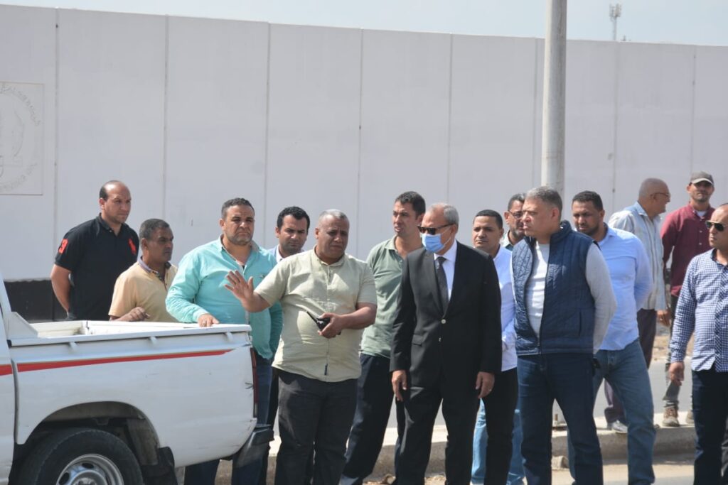 محافظ القليوبية يتابع أعمال النظافة والإشغالات بمدن شبرا الخيمة والخصوص محافظ القليوبية يتابع أعمال النظافة والإشغالات بمدن شبرا الخيمة والخصوص