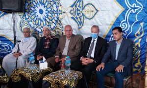 محافظ القليوبية ورئيس جامعة بنها يشاركان فى واجب عزاء والدة الزميل إبراهيم جودة