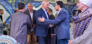 محافظ القليوبية ورئيس جامعة بنها يشاركان فى واجب عزاء والدة الزميل إبراهيم جودة