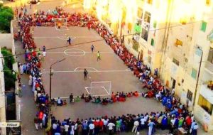 بمشاركة لاعبي الأهلي والزمالك .. انطلاق دوري الكرة "الشراب" في بنها - صور