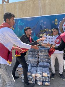 2500 كرتونة سلع من مبادرة "طلاب الخير" بجامعة بنها لقري القليوبية