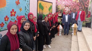 للعام الثانى .. طلاب الخدمة الإجتماعية ببنها يطلقون مبادرة كلنا واحد ويوزعون وجبات إفطار على الصائمين