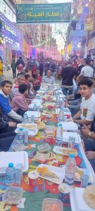 على غرار إفطار المطرية .. تنظيم مائدتي إفطار بمنطقتي المحطة والبلد بقليوب