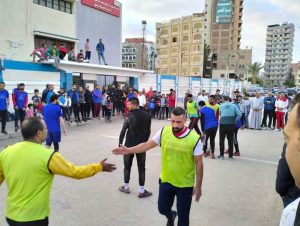 بمشاركة لاعبي الأهلي والزمالك .. انطلاق دوري الكرة "الشراب" في بنها - صور