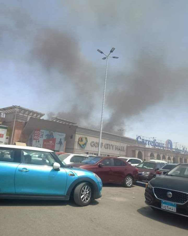 السيطرة على حريق داخل ملاهي في مدينة العبور