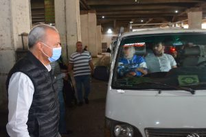 محافظ القليوبية: وضع التعريفة داخل جميع المواقف ووضع ملصقات بالسعر على السيارات