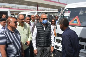 محافظ القليوبية: وضع التعريفة داخل جميع المواقف ووضع ملصقات بالسعر على السيارات