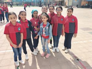 وسط اجواء من الهدوء والانضباط..طلاب شبان بنها يؤدون العلوم والمهارات