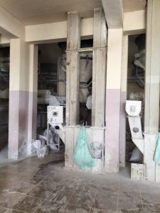 محافظ القليوبية: تحرير 35 محضر مخالفة بمحطات الوقود ومحلات ومنشآت طبية